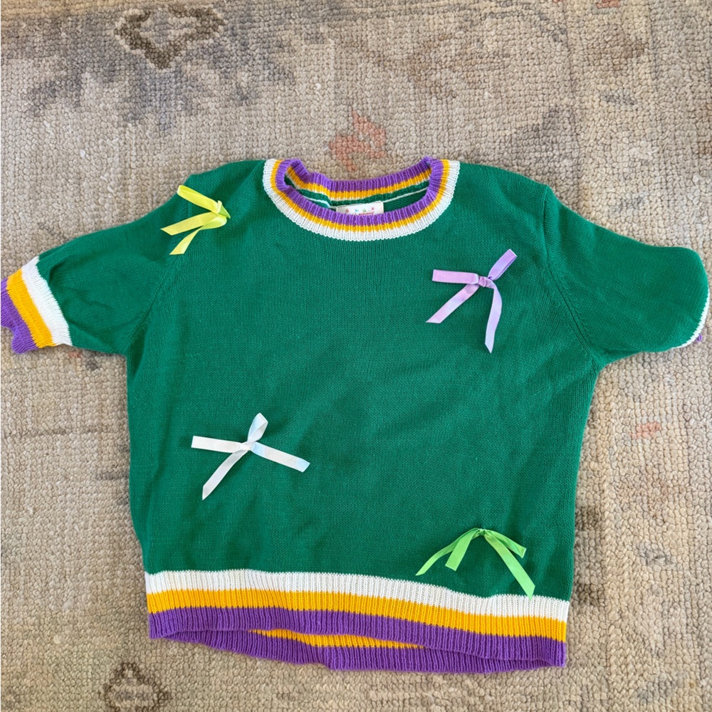 Mardi Gras Bow Top